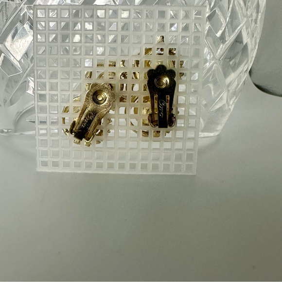 3” Vintage CORO Signed Crystal, Faux Pearl, Gold-Tone Cocktail Clip Earrings - Picture 4 of 7